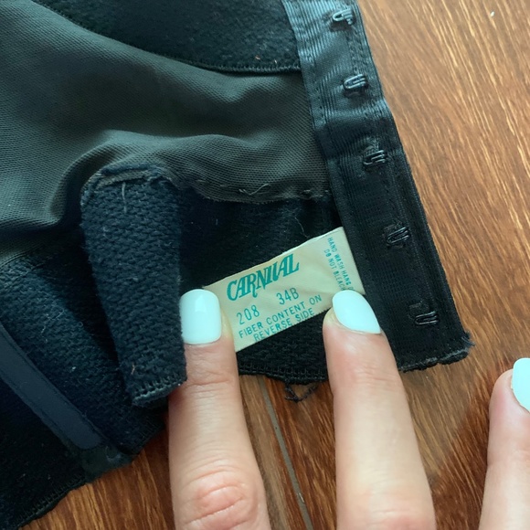 Carnival Black and Red Bustier - Picture 3 of 4